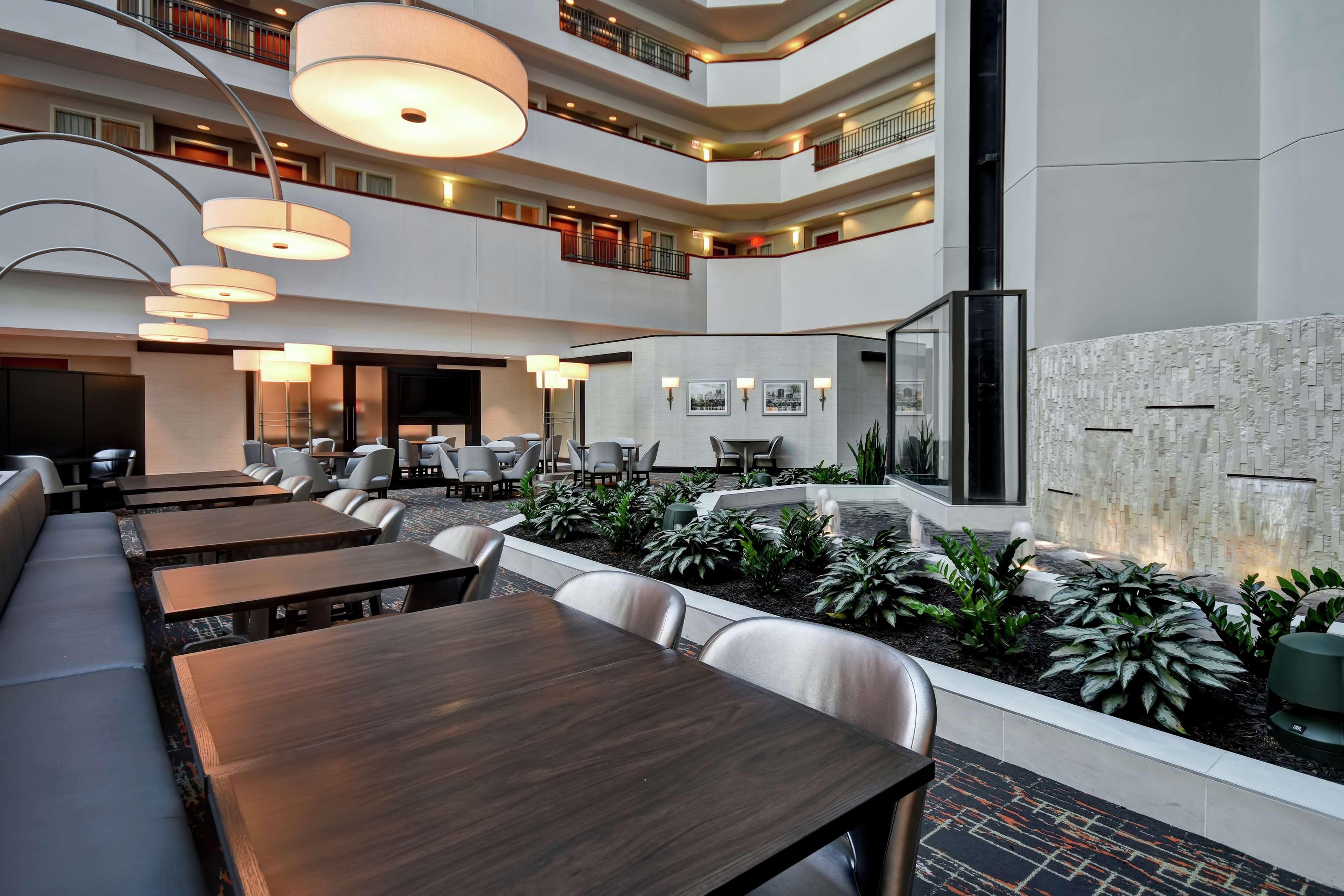 Embassy Suites Λιτλ Ροκ Εξωτερικό φωτογραφία