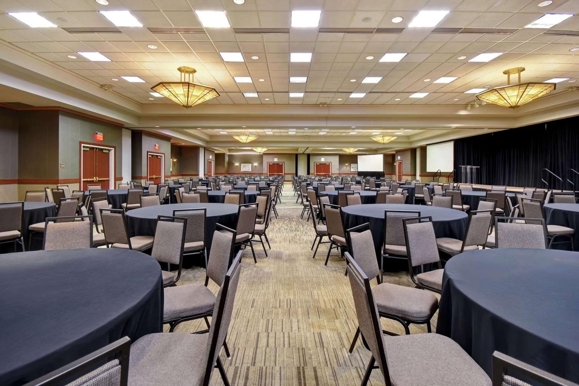 Embassy Suites Λιτλ Ροκ Εξωτερικό φωτογραφία