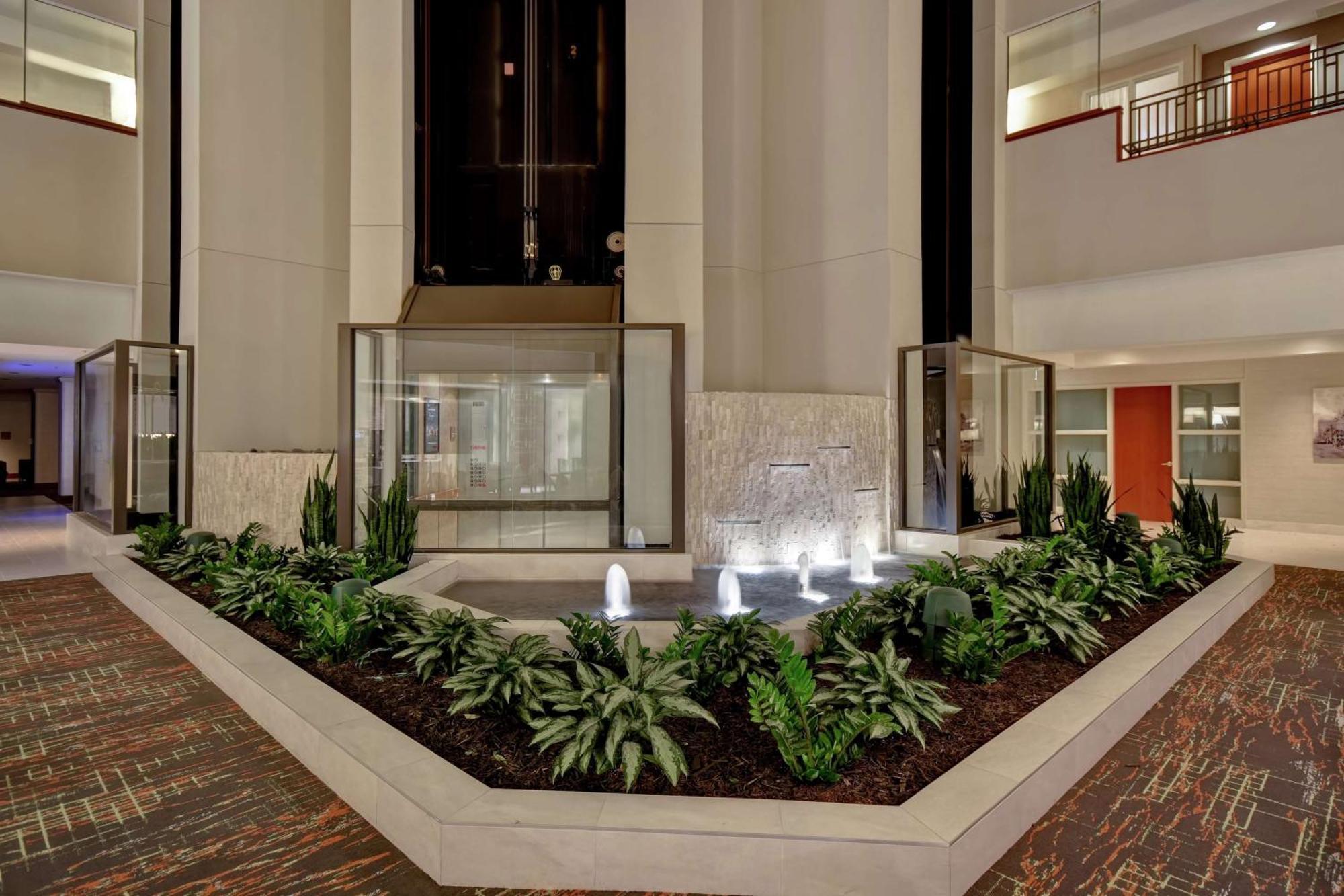 Embassy Suites Λιτλ Ροκ Εξωτερικό φωτογραφία